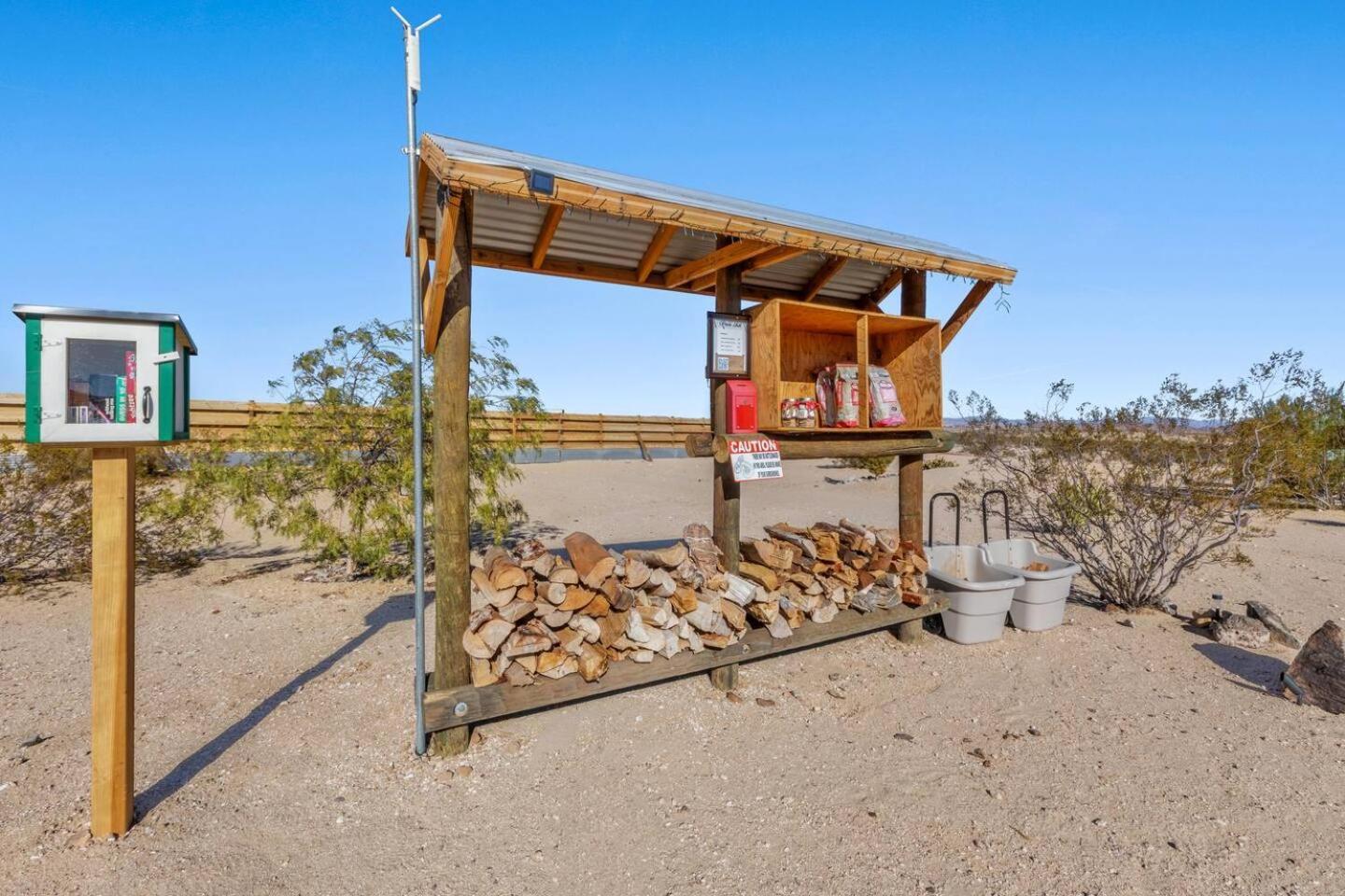 Jt Village Campground - Casa Pequena Джошуа-Три Экстерьер фото